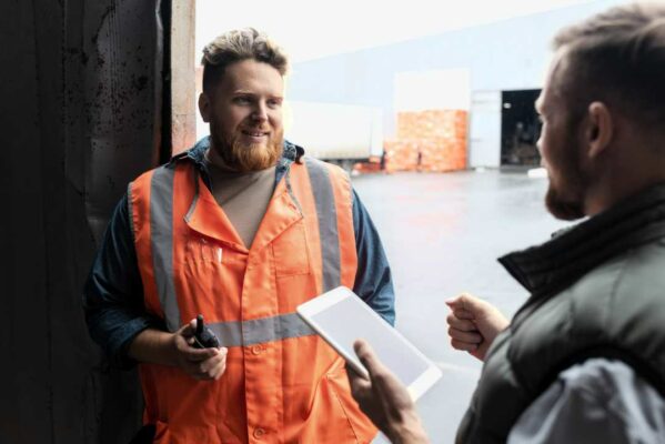 See the importance of an accountant for import companies