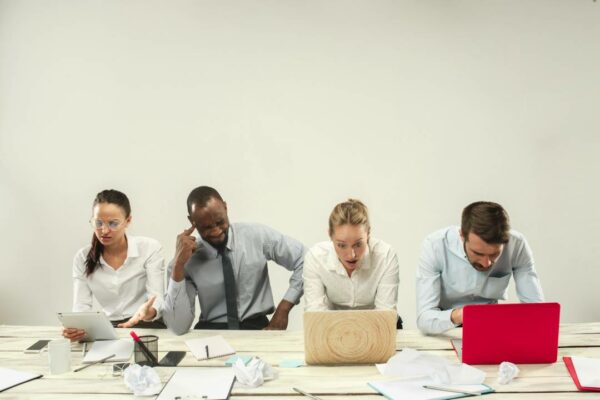 Consequências negativas de uma folha de pagamento